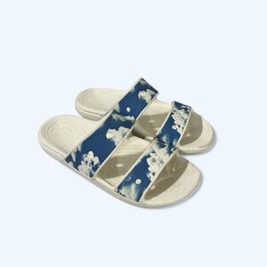 Crocs Classic Out of this World Cloud Print Blue White Sandals M 5 W 7